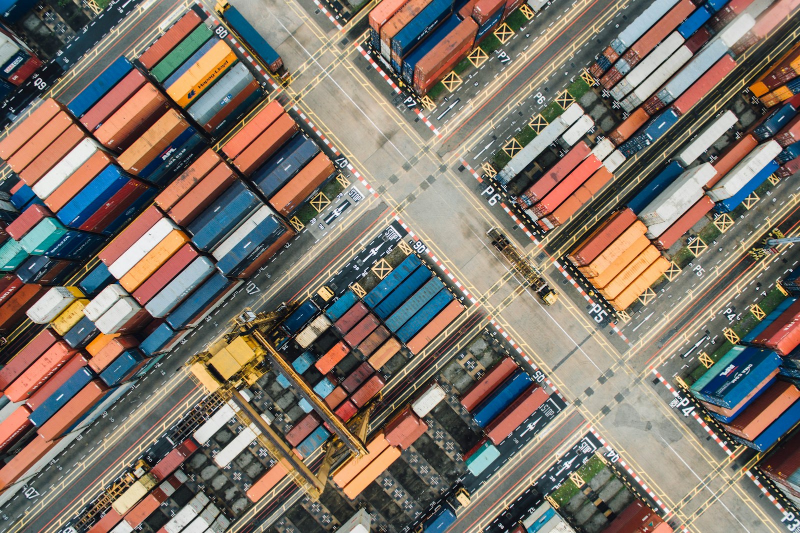 Global logistics network